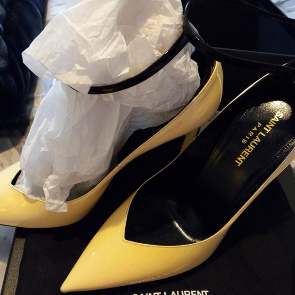 YVSL Saint Laurent Vernis Chiffon Pump - Picture 8 of 9